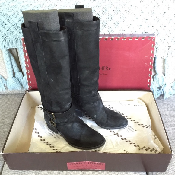 Donald J Pliner vintage suede boots