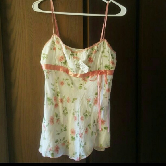 Floral summer top Large