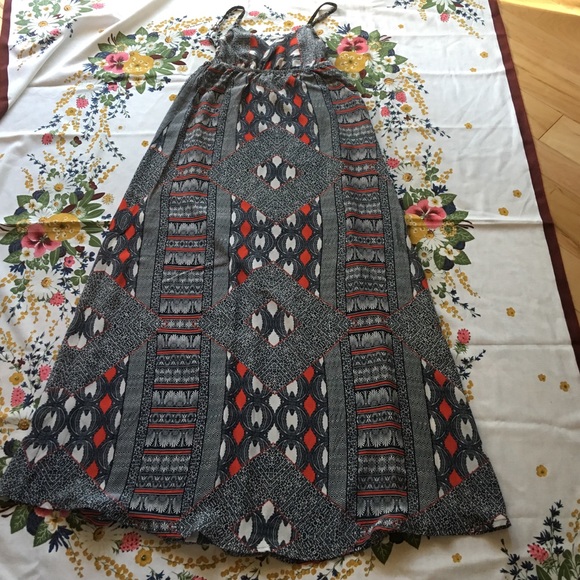 NWOT, Rare patterned maxi dress - Picture 2 of 4