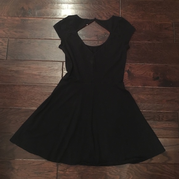 Little Black Dress - Picture 2 of 2
