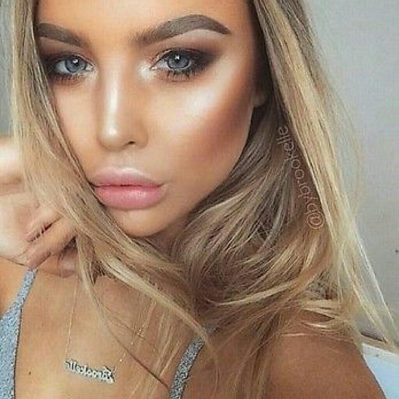 Anastasia Beverly Hills Other - Auth Anastasia Beverly Hills SO HOLLYWOOD /x 2