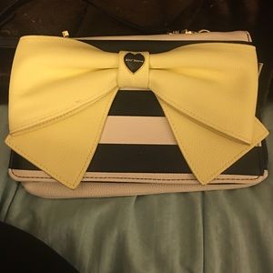 Betsey Johnson Crossbody purse ( ON HOLD)