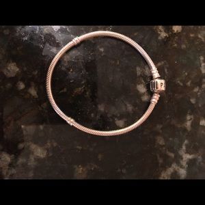 Authentic worn 1x Pandora silver charm bracelet