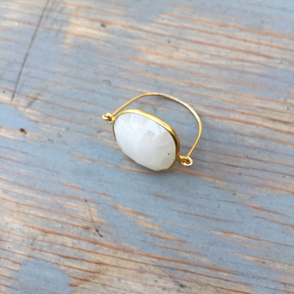 🆕Cloudy Quartz • Gold Filled Wire Ring