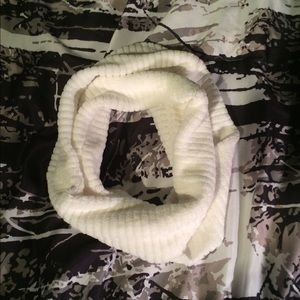 Fuzzy infinity scarf, off white