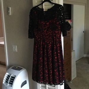 Christmas Adrianna Papell Black/Red Lace Dress
