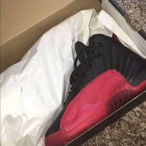 Jordan retro 12 size 4y