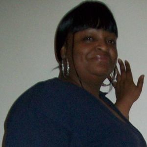 Meet your Posher, Angie