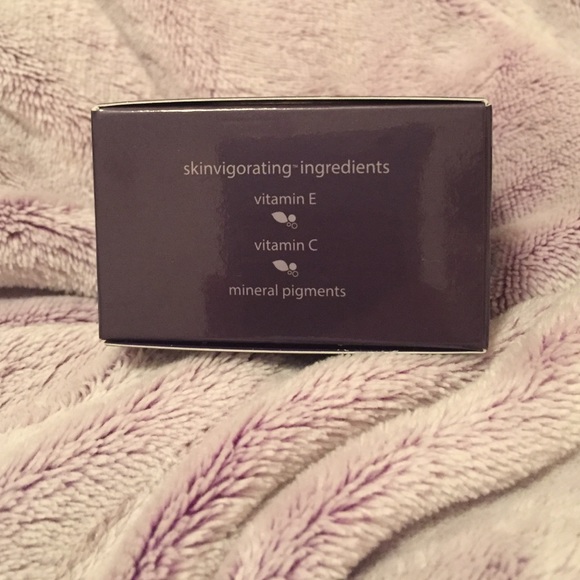 BNIB Tarte Timeless Primer - Picture 2 of 3