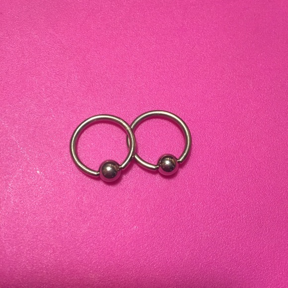 One pair 4g Surgical Steel CBRs (ears, nipple etc)