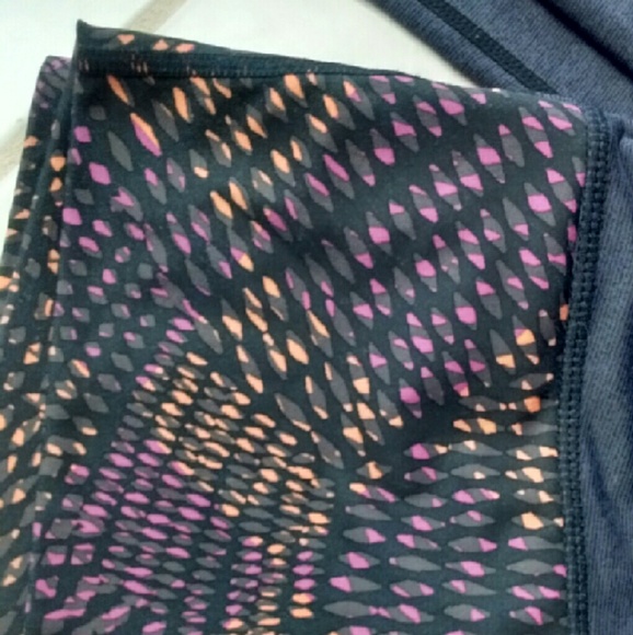 Workout pants - Picture 2 of 3
