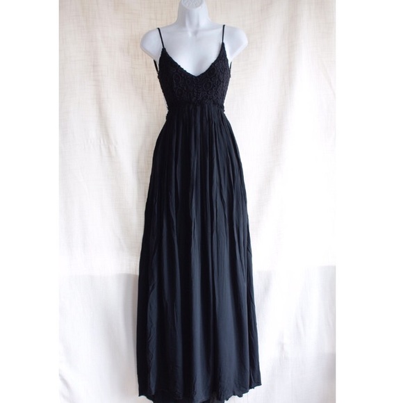 Black Maxi Dress - Picture 1 of 3