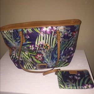 Nine West tote