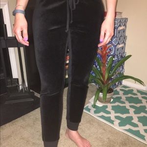 Juicy Couture black velour ankle pants