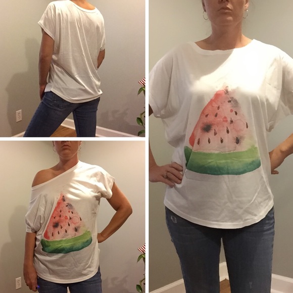 💥 One Left 💥 Watermelon T-shirt - Picture 4 of 6