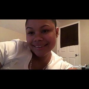 Meet your Posher, Leyllany