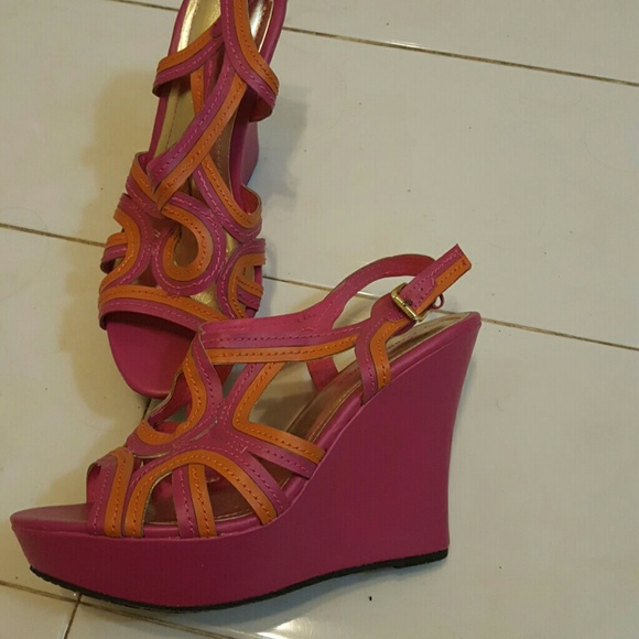 Shoes - Picture 2 of 2