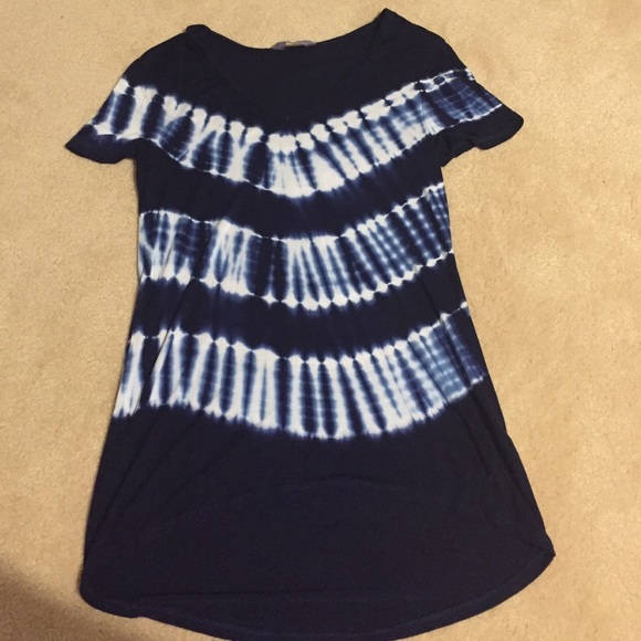 tye die v neck short sleeve