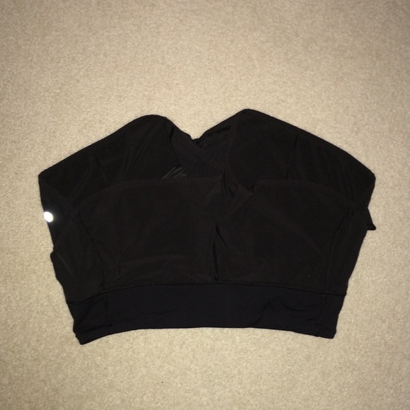 Lululemon black speed short size 8