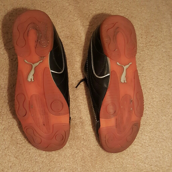 Puma indoor soccer shoes - Picture 3 of 4
