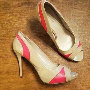 Peep Toe Tan & Coral Pumps by Nine West