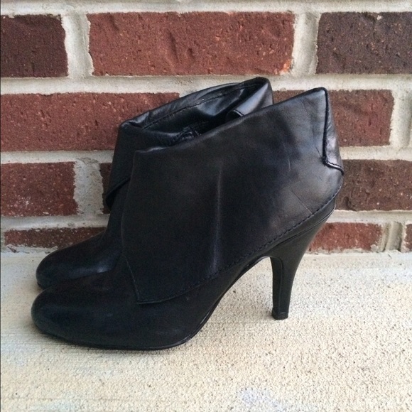 Nine West Black Booties - Picture 2 of 5