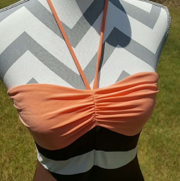 Halter Sundress - Picture 2 of 3