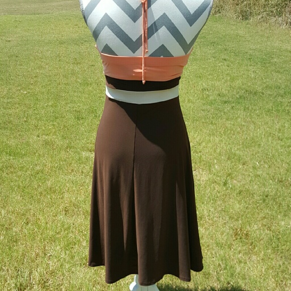 Halter Sundress - Picture 3 of 3