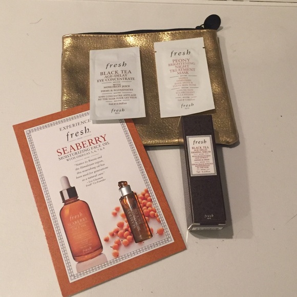 "Fresh" products and make up bag - 5 piece set