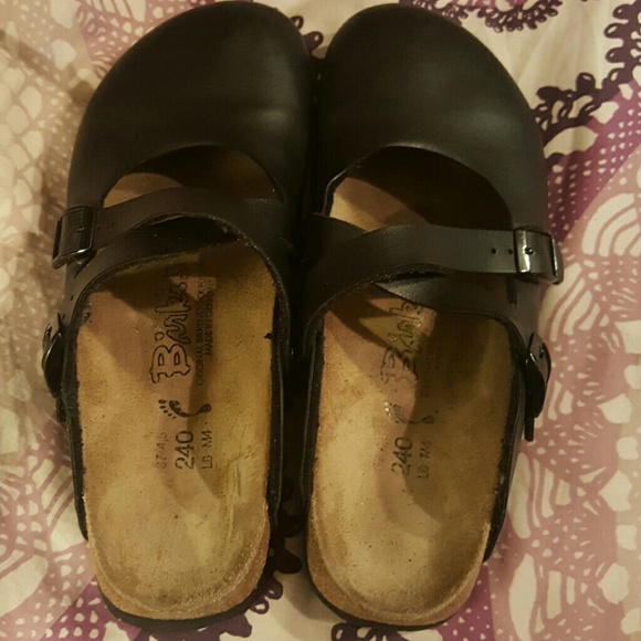 Birkenstock Shoes - Birkenstocks Birkies sz L6, M4