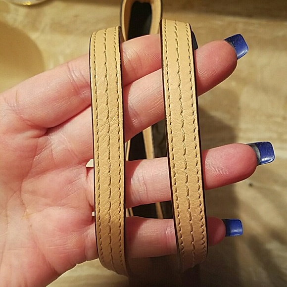 Coach purse - Picture 2 of 4
