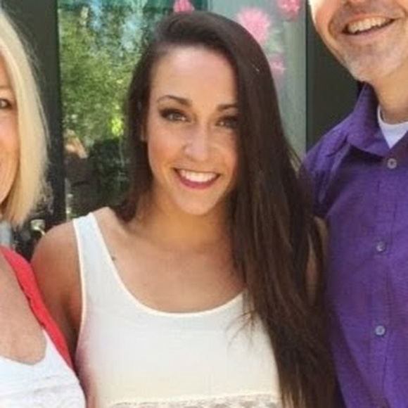 Meet your Posher, Mckenzie