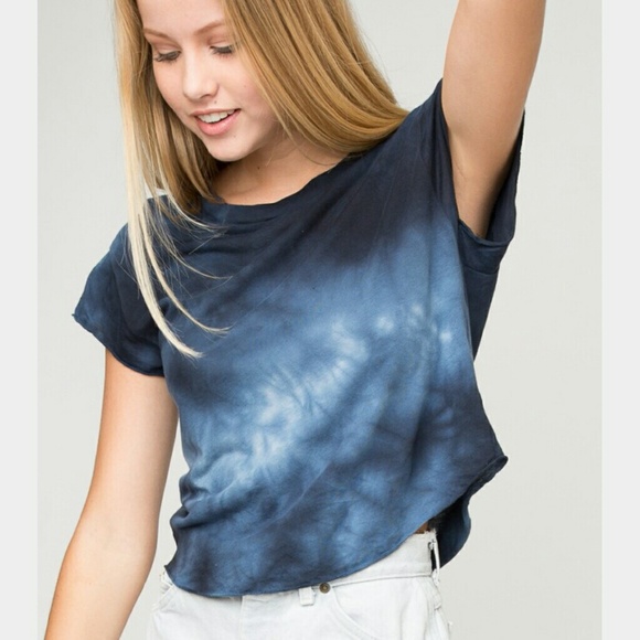 Brandy Melville Elin Tie-Dye Crop Top