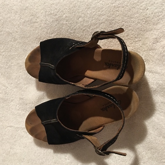 Clarks Platform Sandals