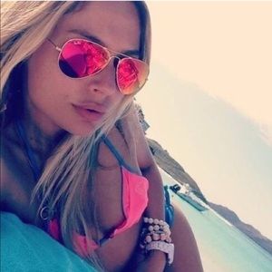 Sunglasses very beautiful brand new NWT