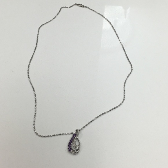 Necklace - Picture 2 of 2