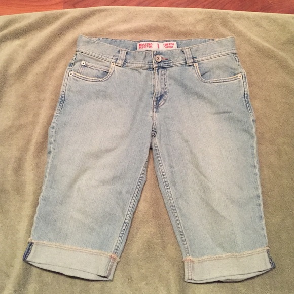 Mossimo Supply Co. Bermudas
