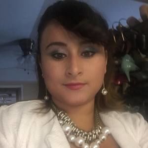 Meet your Posher, Mayra