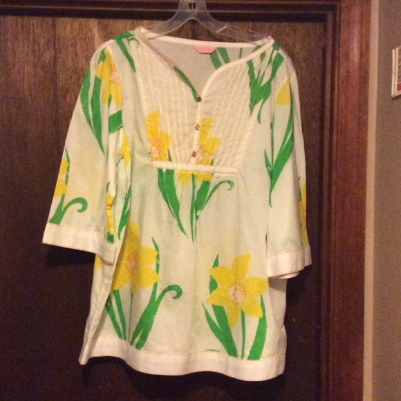 Lilly Pulitzer long sleeve top
