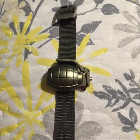 Vestal grenade watch
