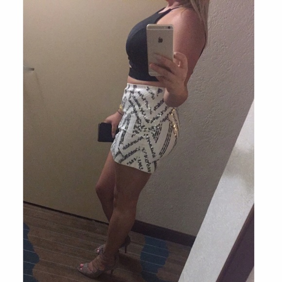 Express sequined skirt