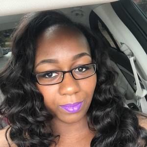 Meet your Posher, Stephanie