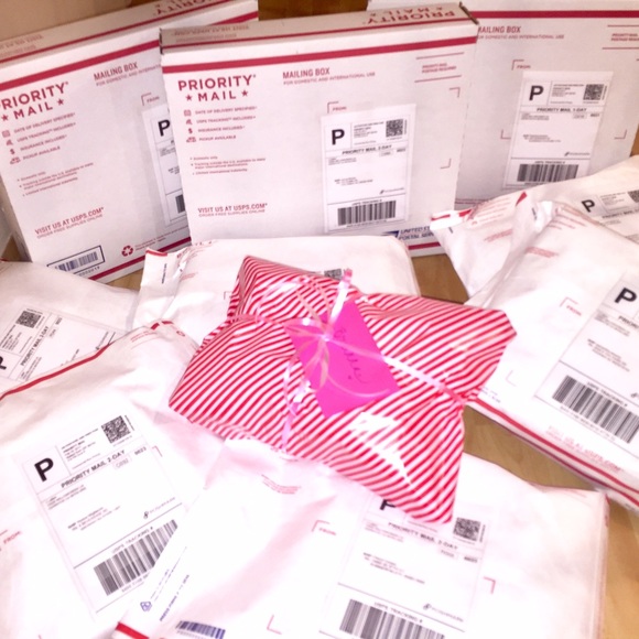 📦ˢᴴᴵᴾᴾᴵᴺᴳ ᴰᴱᴾᴬᴿᵀᴹᴱᴺᵀ📦 - Picture 4 of 8