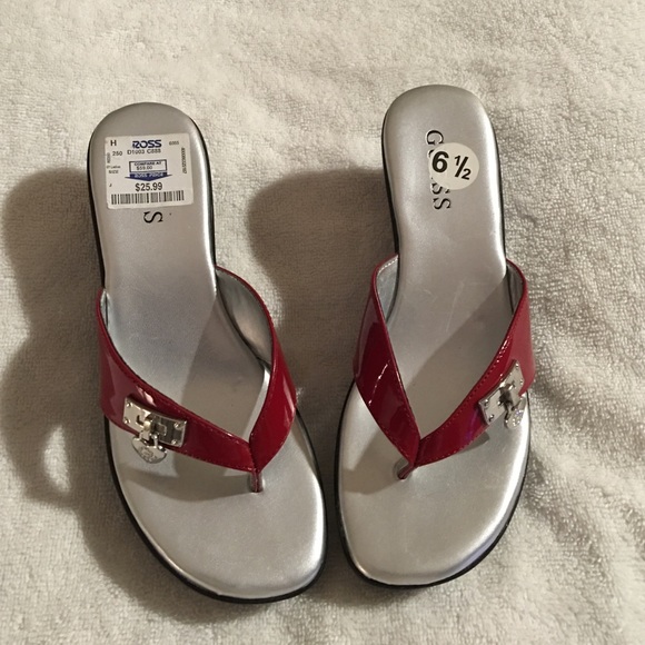 Guess Platform Thong Sandals