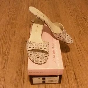 Bandolino Catchy Mule