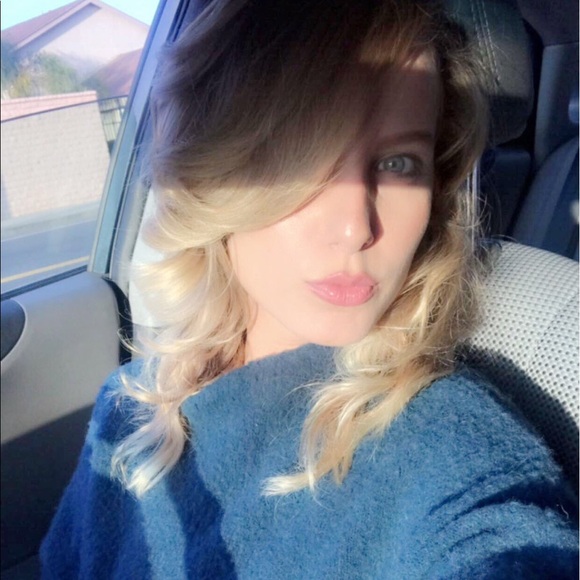 Meet your Posher, Elizabeth - Picture 7 of 8