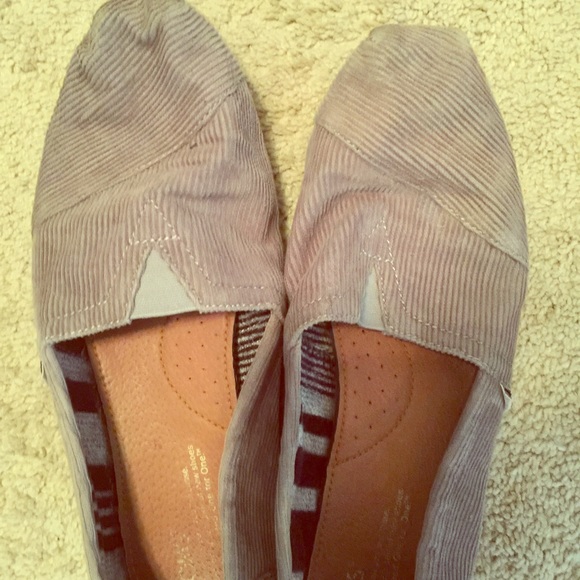 Gray corduroy Toms