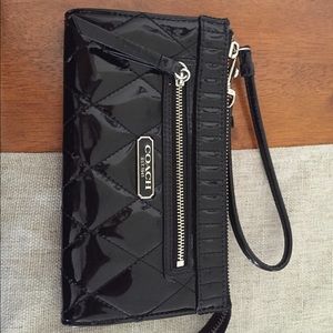 Auth Coach Wallet for @crazymonkey379