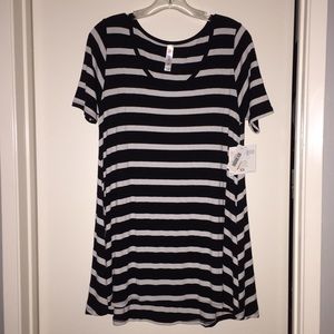 LuLaRoe XS Perfect Tee Black & White BNWT
