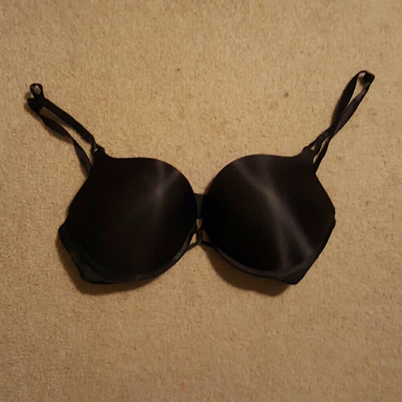 Victoria's Secret Bombshell bra black 38c
